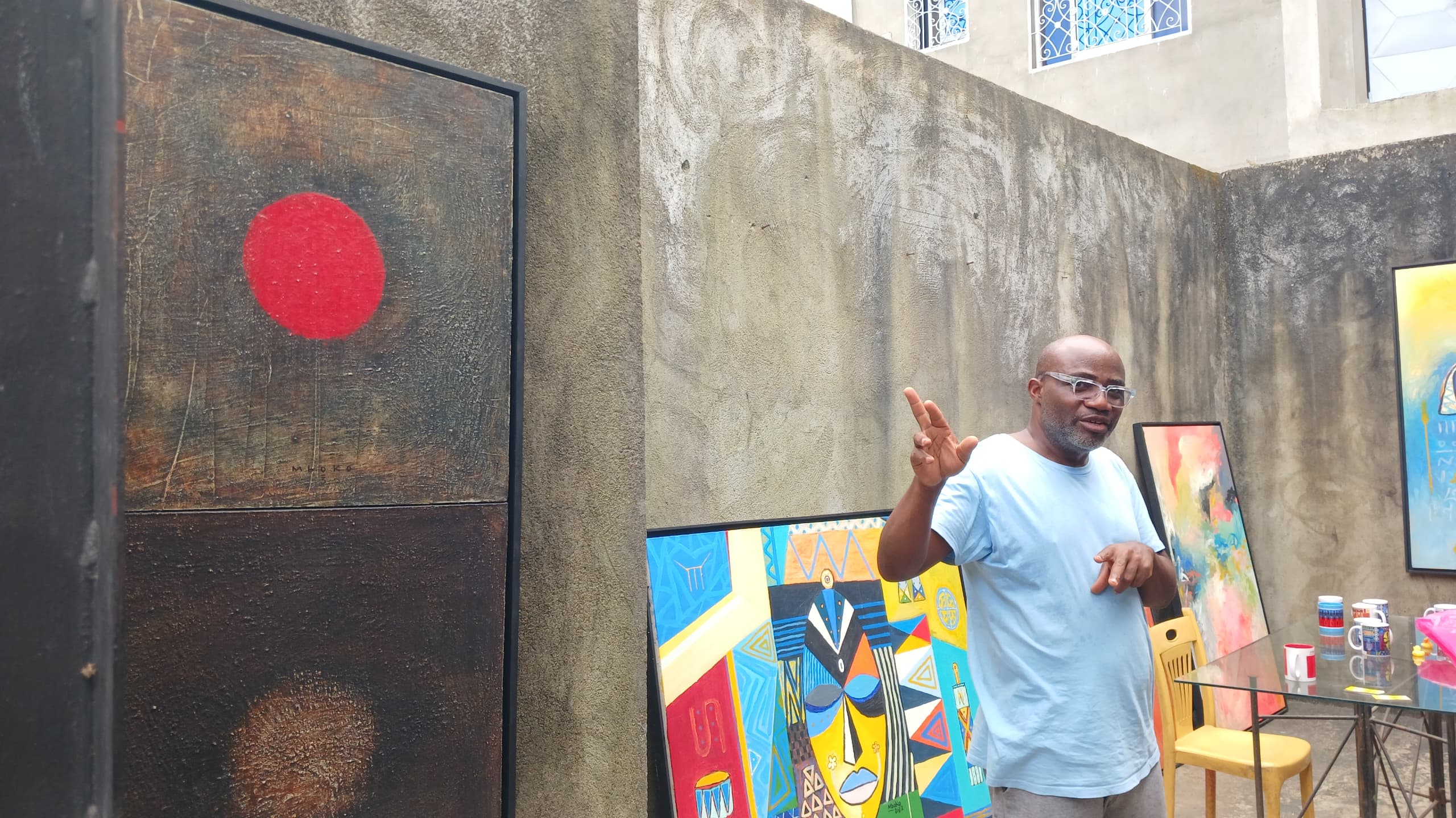 Cover of the post MBoko Lagriffe: Cameroonian painter wearing many hats.