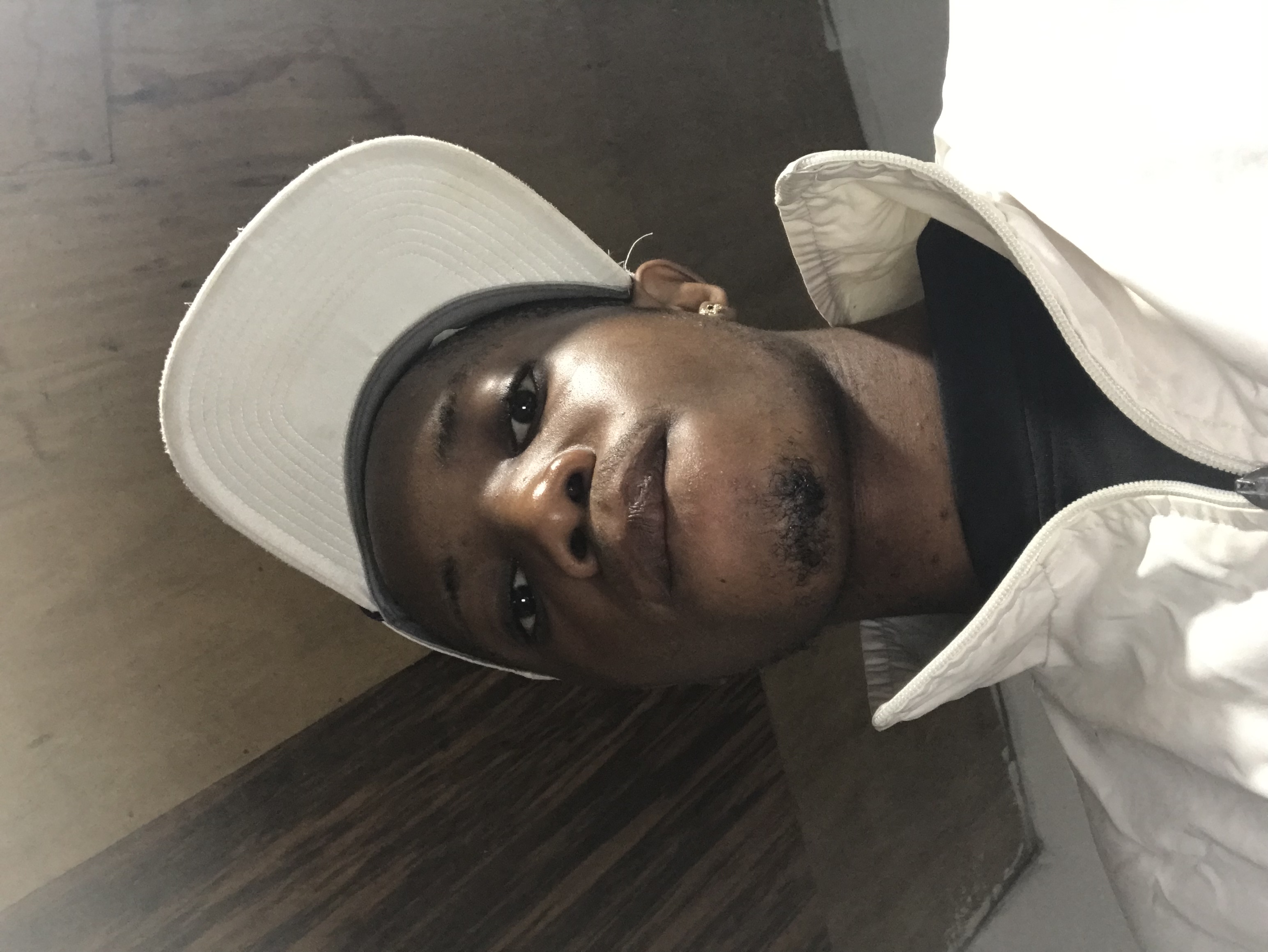 Photo de profil de l’artiste Leking_717B